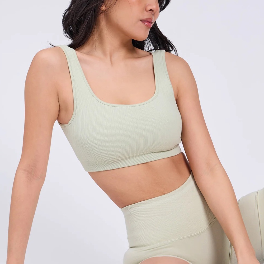 NWT BuffBunny Scoop Seamless Sports Bra ‘Pistachio’ Green XXL